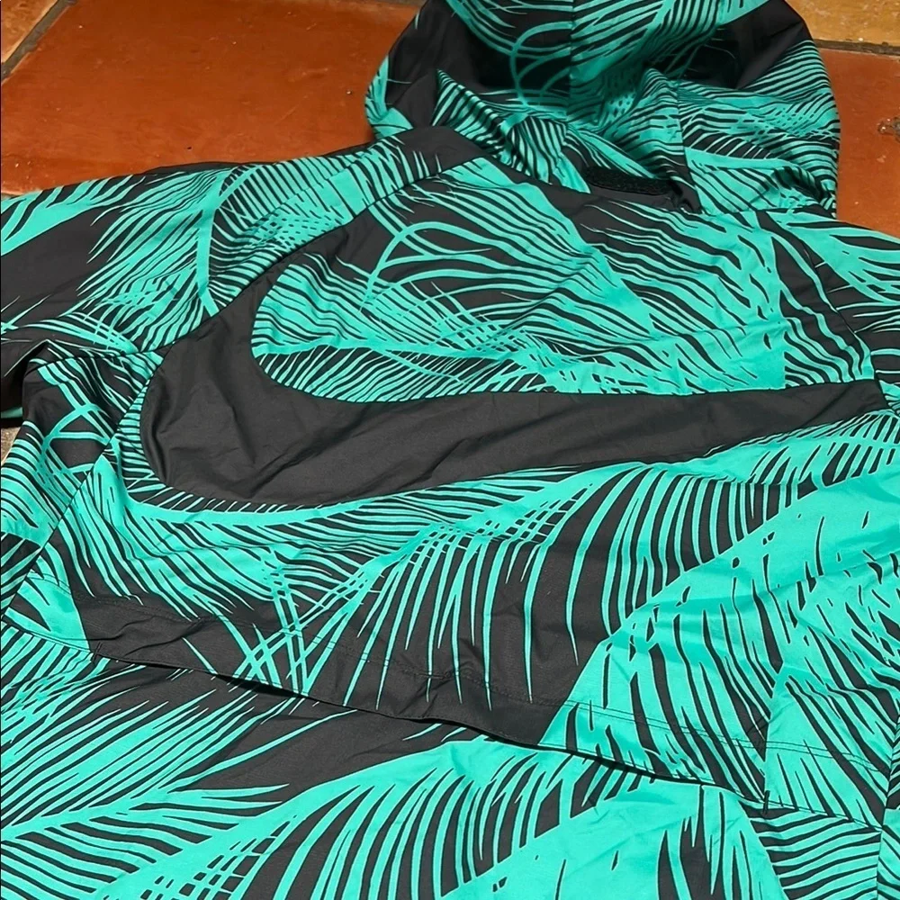 Like New Nike Barcelona FCB Tropical Print Jacket